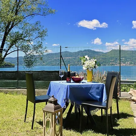 Apartman Sleeps 3 Ispra